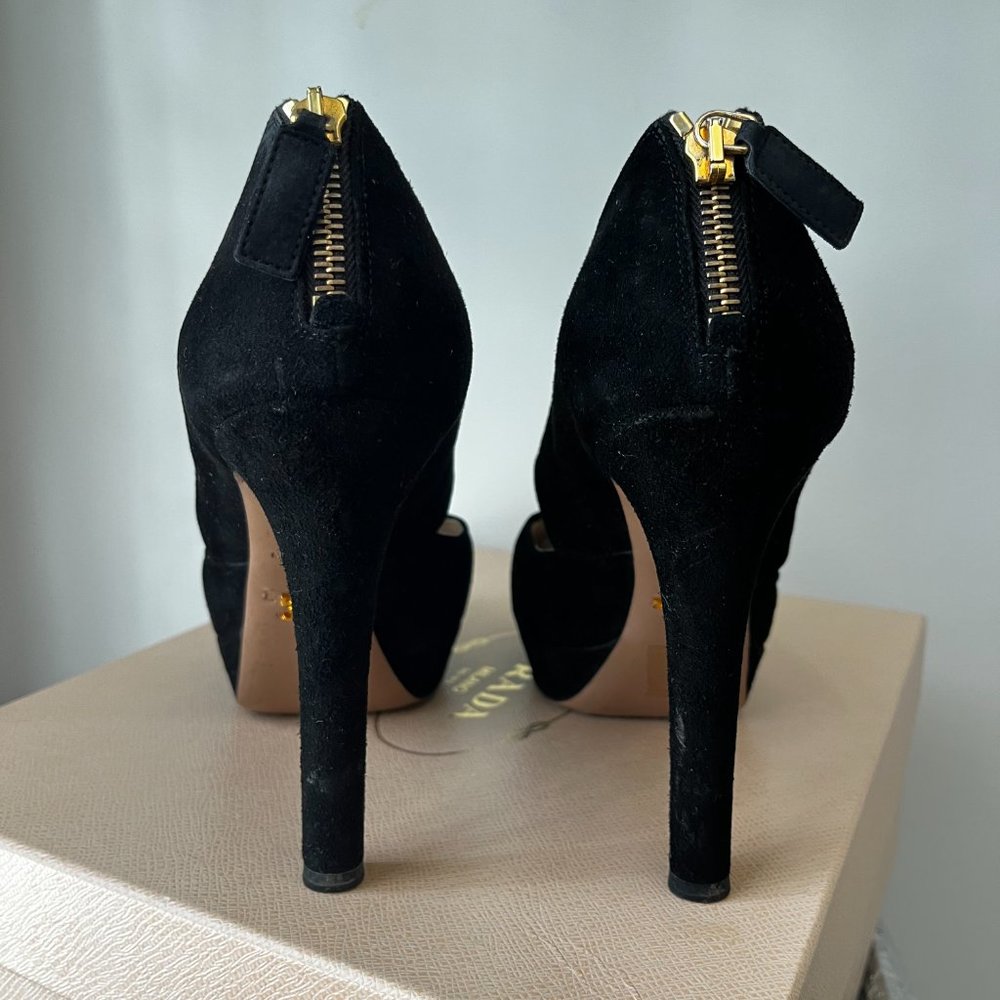 Prada Black Suede Iris Crisscross Peep Toe Pump WITH BOX and dust bag 7.5 - Picture 5 of 10